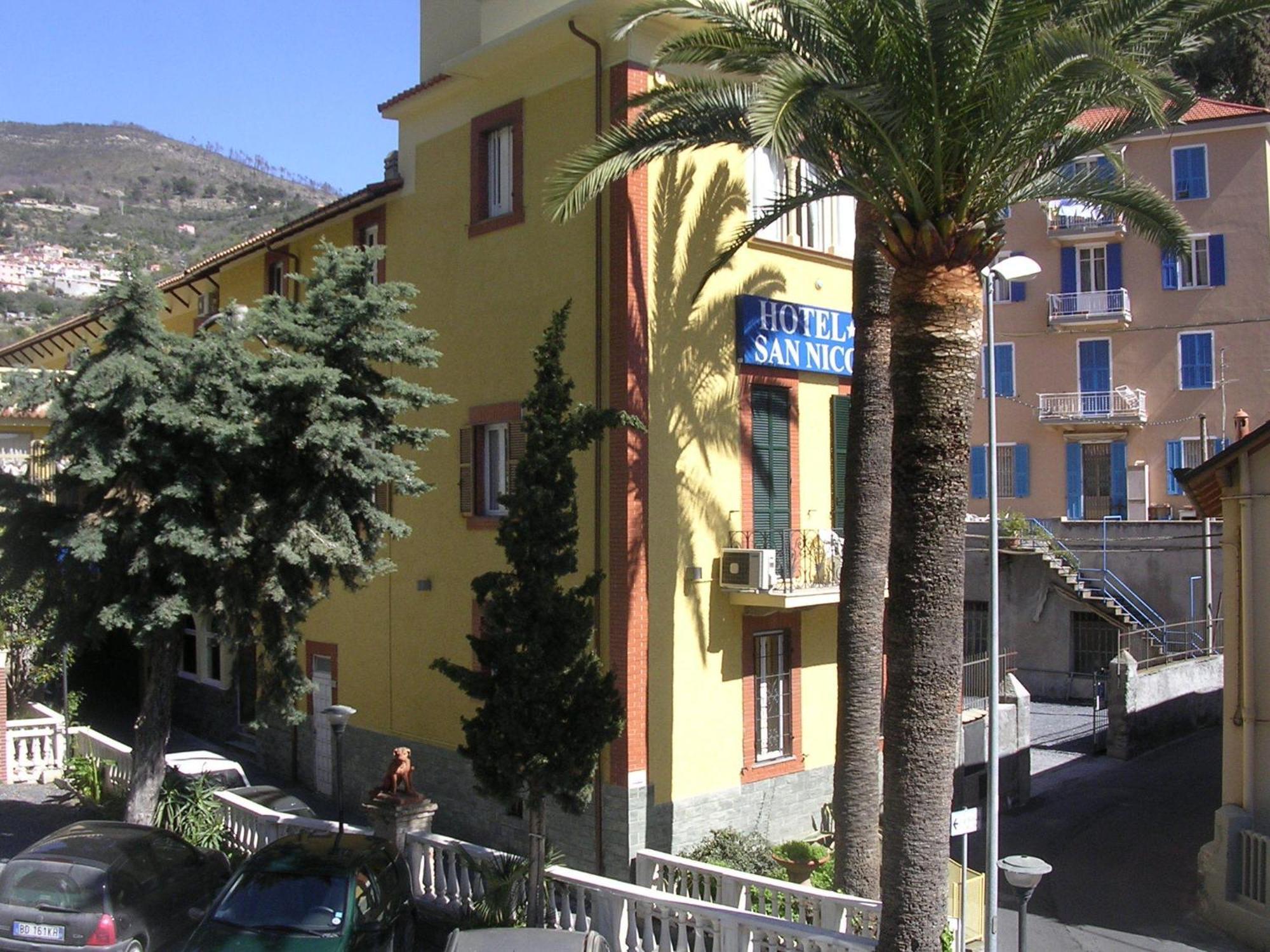 Hotel San Nicola Alassio Exterior foto